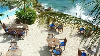 Curacao Scuba Lodge - eten aan zee in Pietermaai