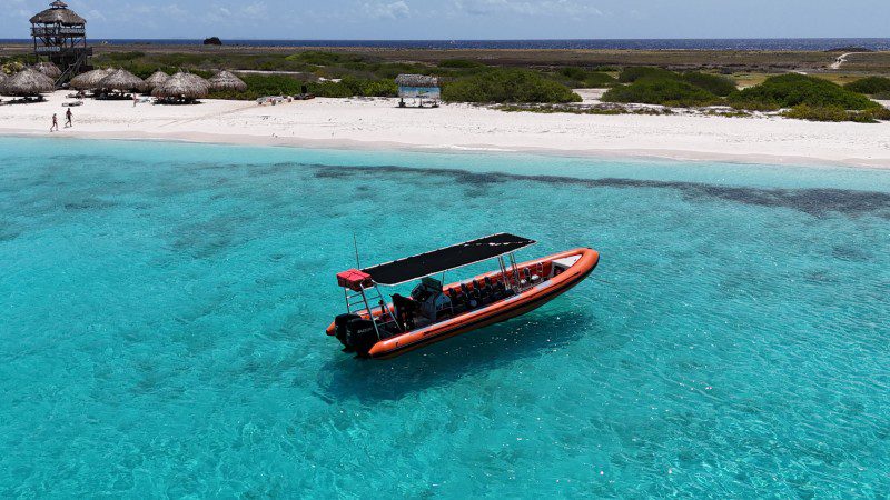 powerboat klein curacao 800x450 2