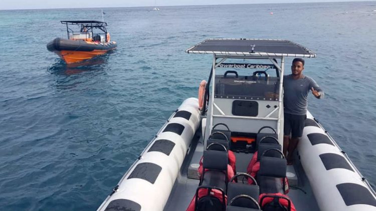 powerboat klein curacao leeg 750x422 1