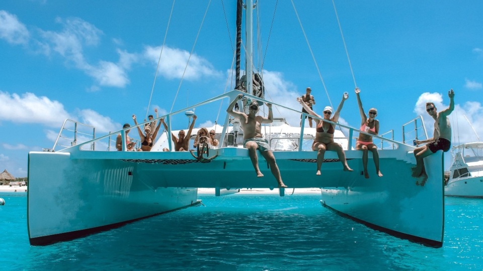 Klein Curacao | Irie Tours 12 irie tours small curacao catamaran