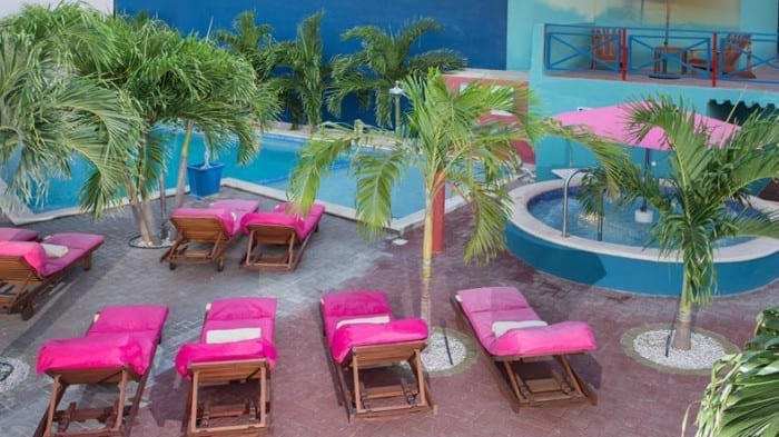 voordelige last minute curacao