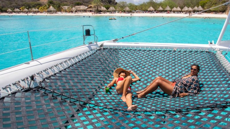 Westcoast Cruise - Catamaran 7 catamaran westcoast trip cas abou beach 800x450 1