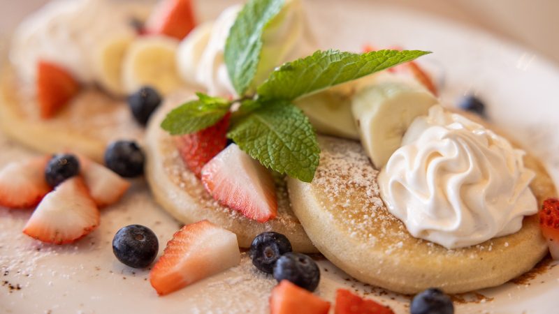 dolphin suites reefs restaurant 800x450 1