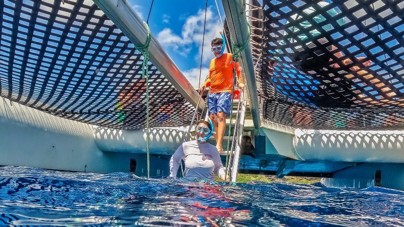 snorkeltrip curacao catamaran trap 800x450 1