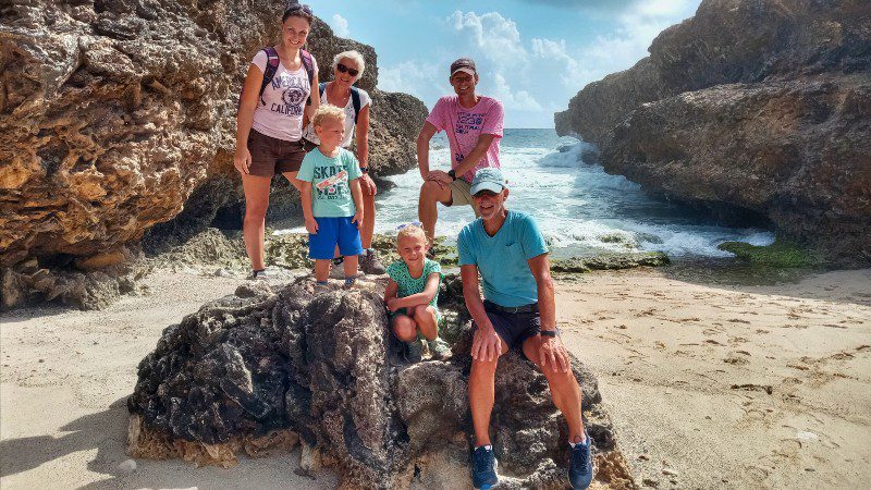 curacao private tour family 800x450 1