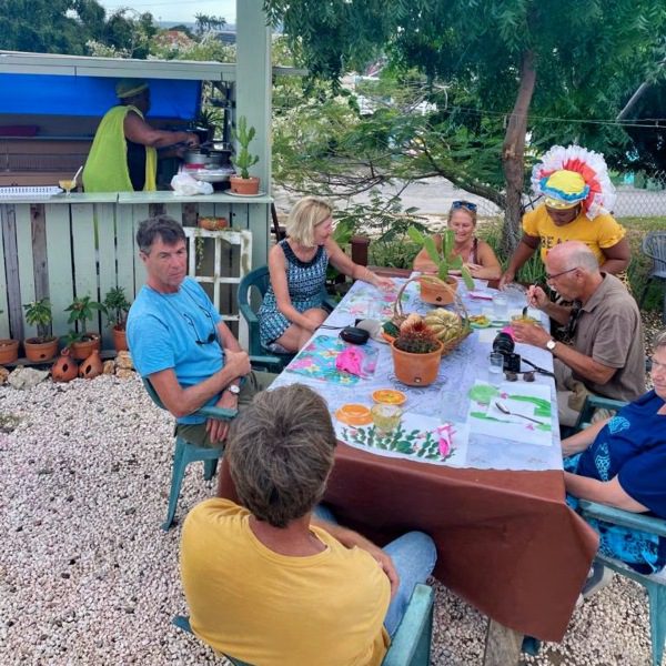 Caminhada pela comida local em Curaçao