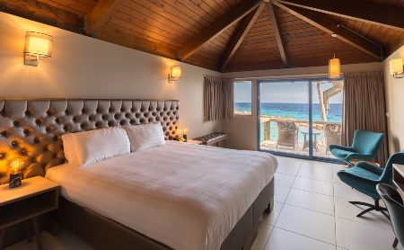 avila beach hotel curacao kamer zeezicht
