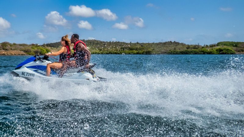jetski curacao tour varen 800x450 1