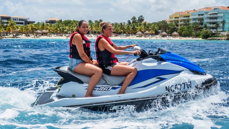 jetski tour piscadera curacao bluebay 800x450 1