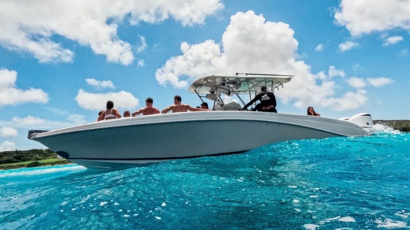 big boat private curacao 800x450 1