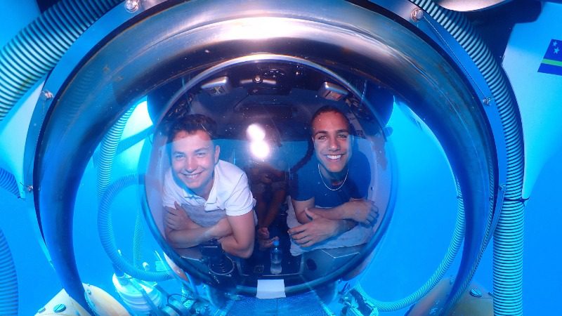 Excursión en submarino 11 onderzeeer curacao substation 800x450 1