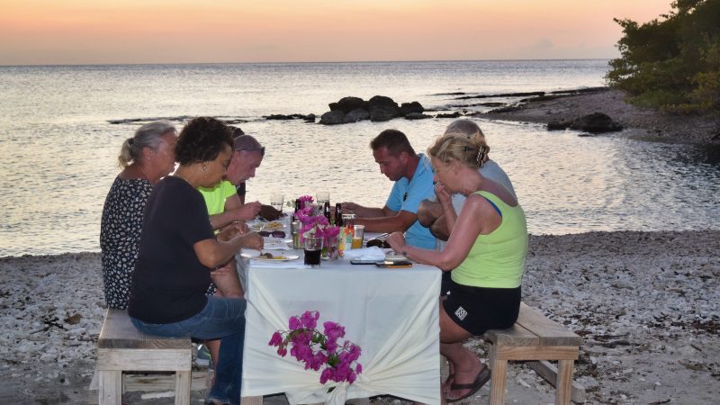 prive trip bbq strand 800x450 1