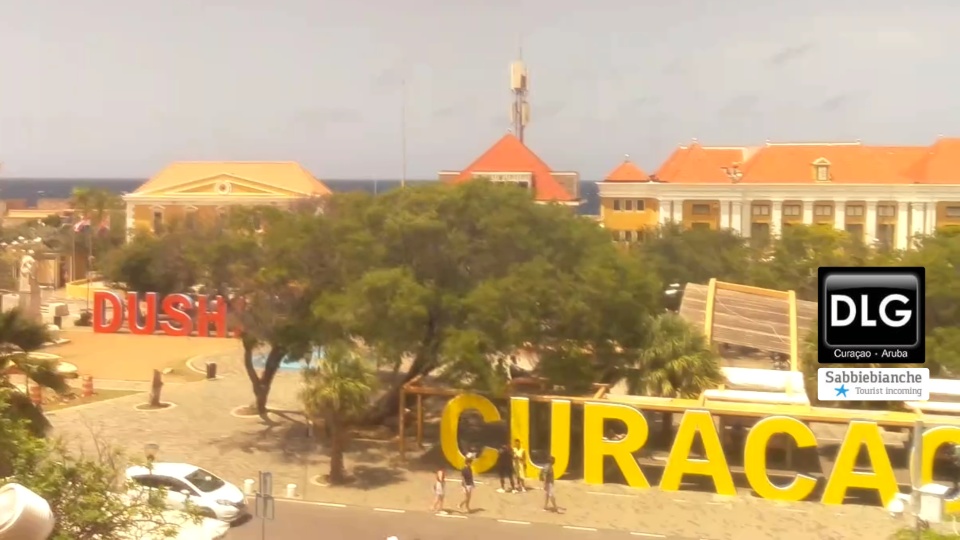 Curacao webcam at Wilhelmina square