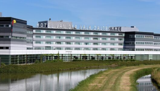 Seminar 'Emigreren naar Curaçao' 4 Van der Valk Zaltbommel