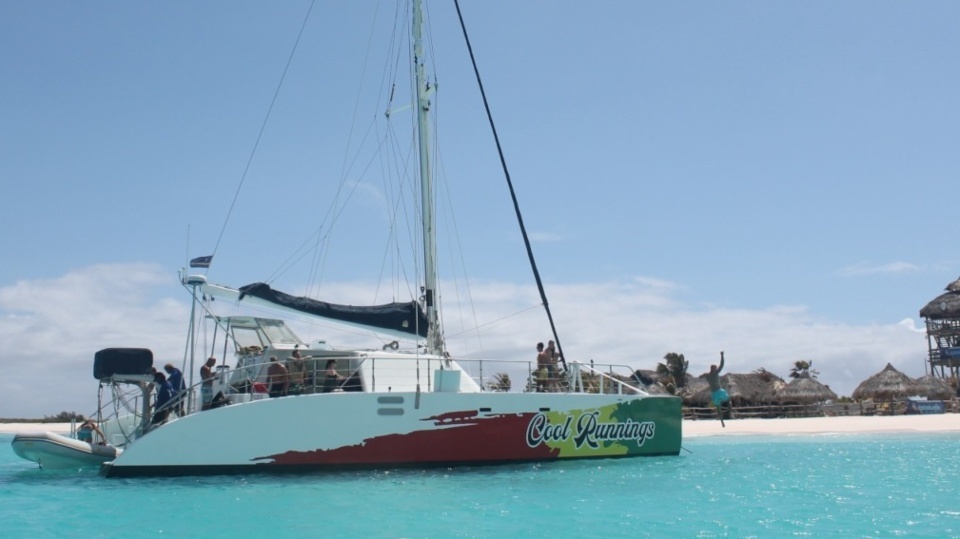 irie tours cool runnings catamaran klein curacao 960x540catamaran klein Curacao