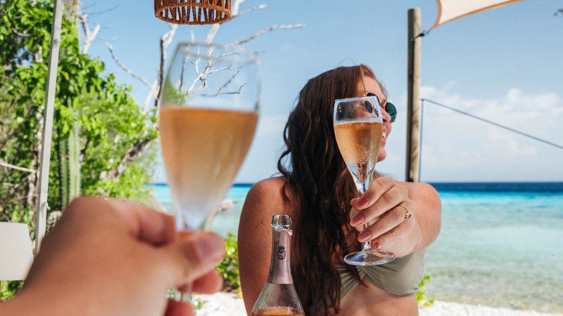 prive strand curacao drankje 800x450 1