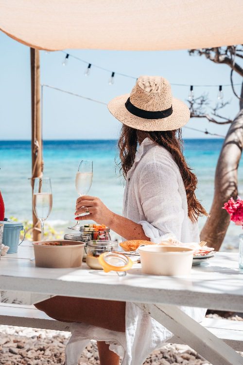 review prive strand curacao picknick