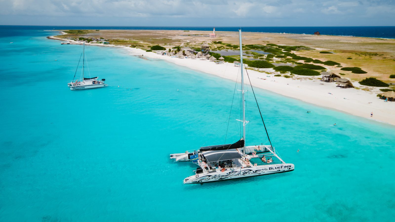 Catamaran op Curacao 3 Klein Curacao overview