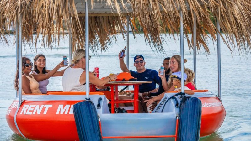 Ronde BBQ bootjes (Tiki boats) 12 Tiki Boat XL 800x450 1