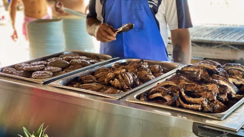 Klein Curacao mermaid bbq buffet 800x450 2