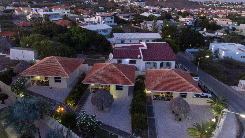 panache resort curacao appartementen by night 800x450 1