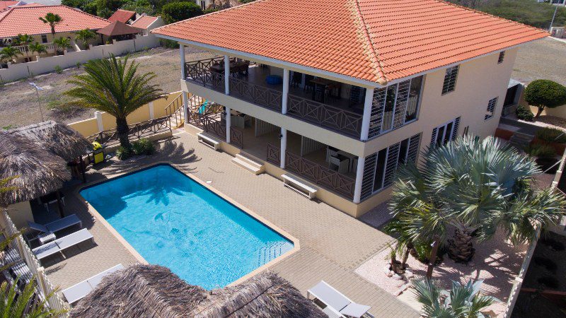 panache resort curacao zwembad 800x450 1