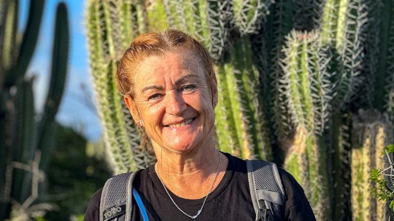 Ingrid Hiking Tours Curacao 800x450 1