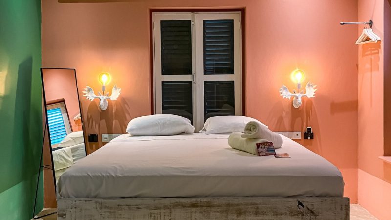 boutique hotel curacao wynwood pietermaai kamer 800x450 1