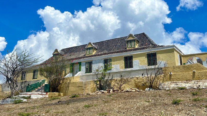 Landhuis San Juan Curacao 800x450 1