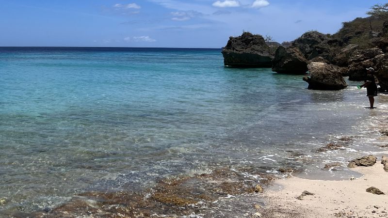 Shon mosa san juan curacao strand 800x450 1