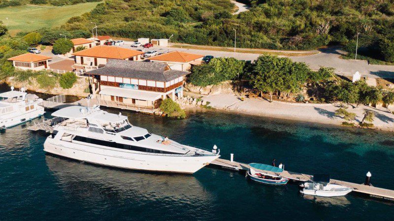 Klein Curacao | Weekend Supreme 4 miss ann check in santa barbara 800x450 1