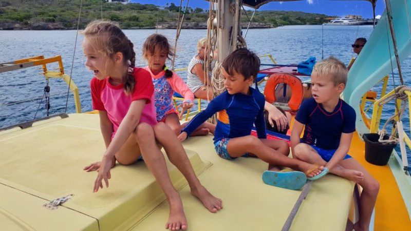 Curacao family boat for family with young children