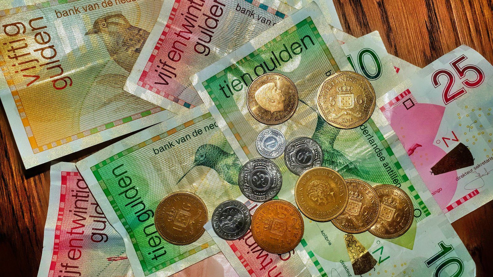 NAF Antilliaanse Guldens geld Curacao betalen