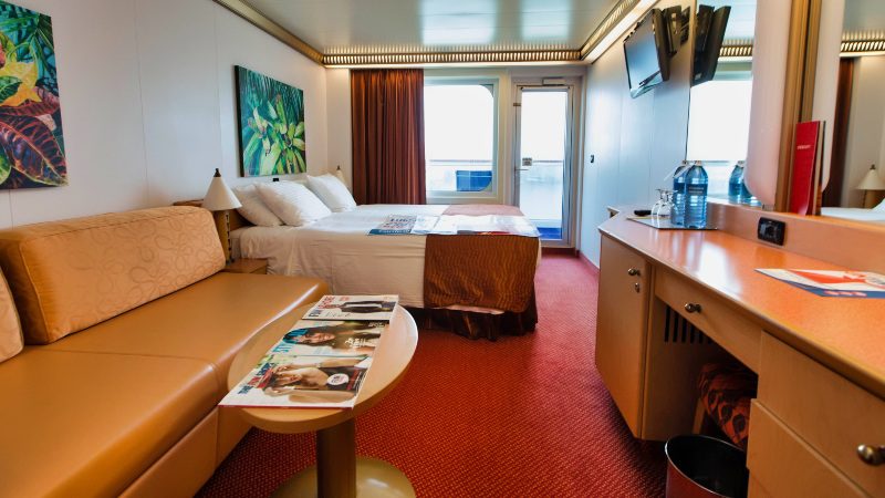 carnival magic carnival cruise buitenhut 800x450 1