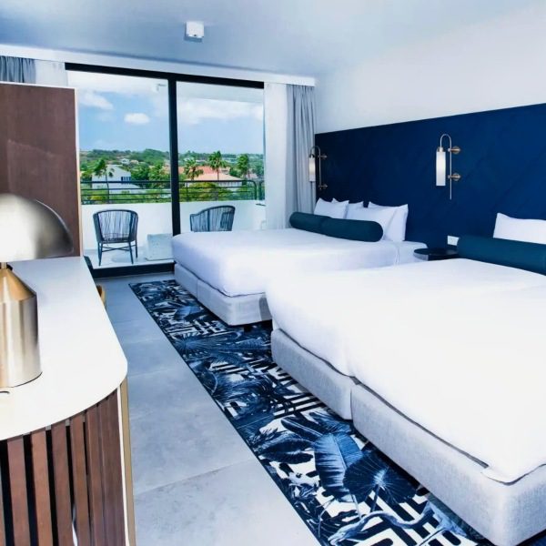 corendon mangrove beach resort curacao deluxe kamer 600x600 1