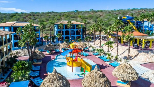 kunuku aqua resort peuter zwembad 600x338 1