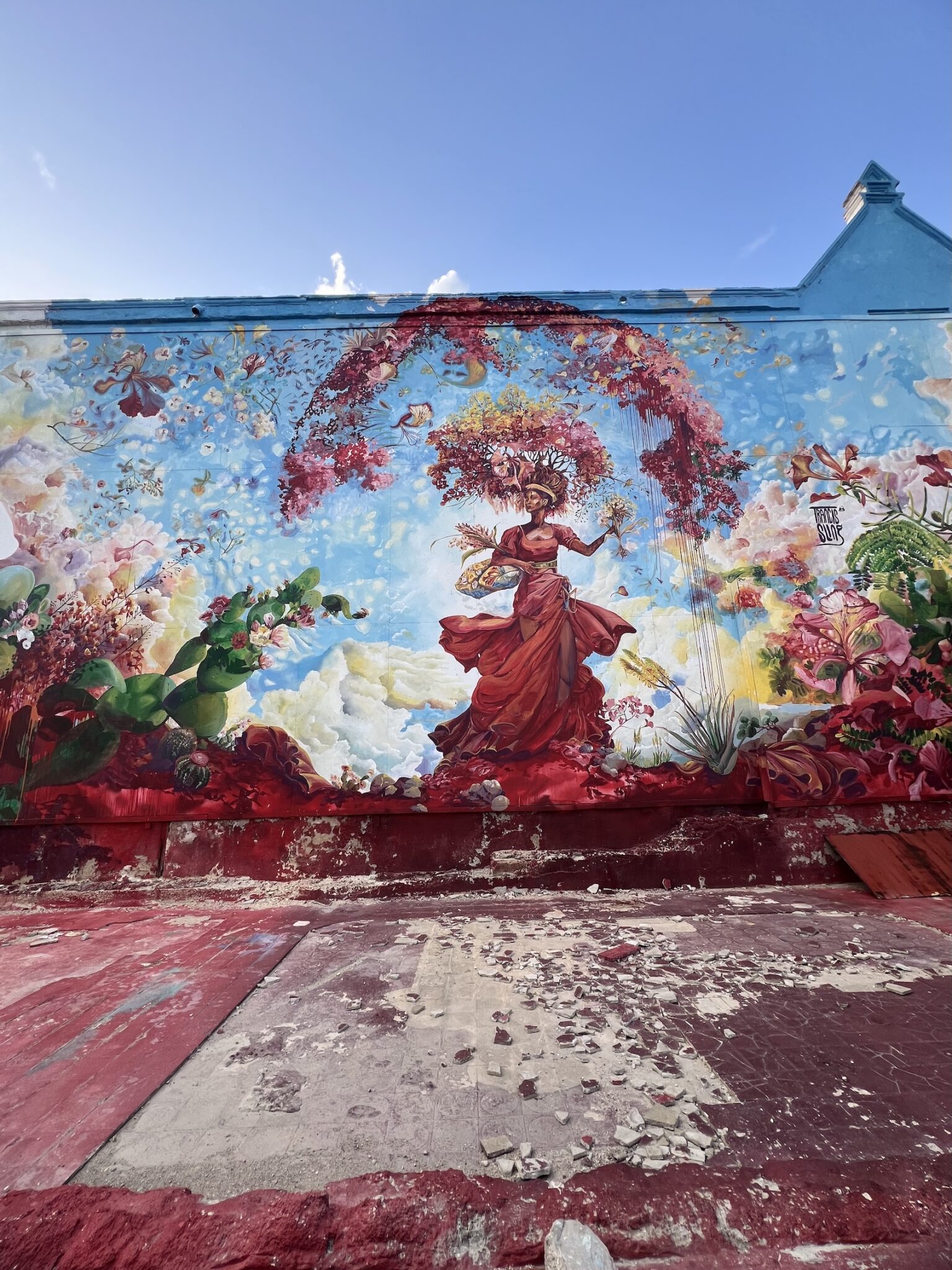 Muurschildering vrouw v 1 scaled