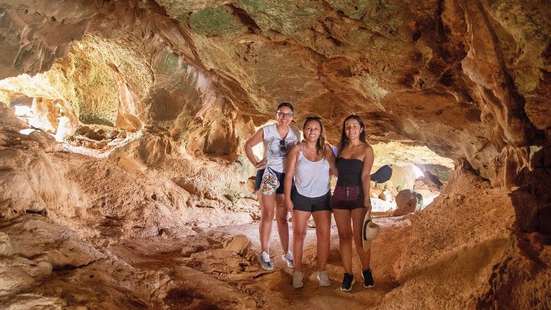 off road jeep safari curacao east grot 800x450 1