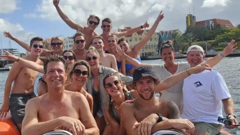 Curacao Powerboat Handelskade 800x450 1