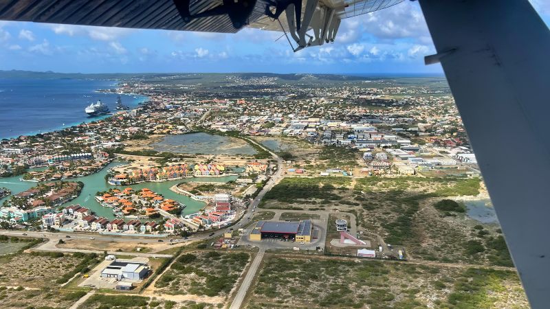 Bonaire vanuit de lucht 800x450 1