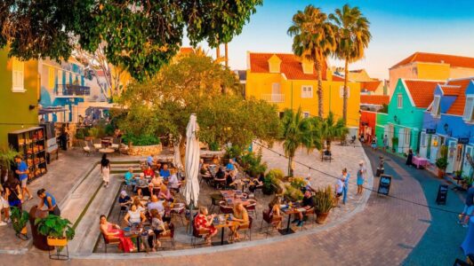 Kura Hulanda Koningsdagmarkt