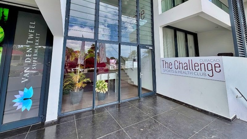 The Challenge ingang jan thiel curacao sportschool 800x450 1