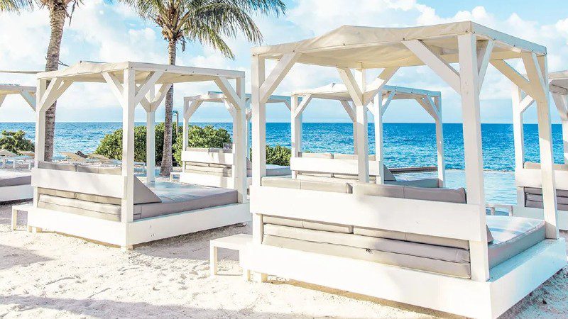 papagayo-beach-resort-curacao-450x253 Papagayo Beach Resort Jan Thiel