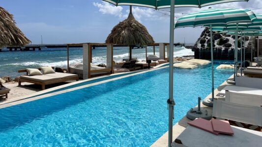 Mondi Beach Club, Zwembad, Dagpas, Curacao
