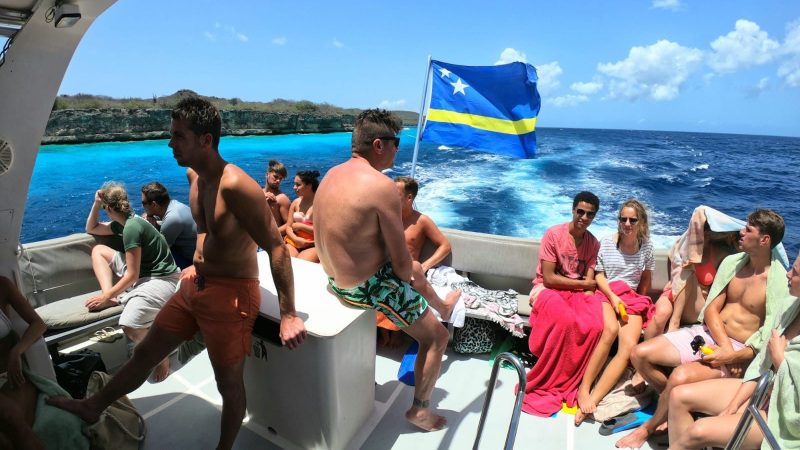 Tugboat & Blue Room Snorkeltrip 12 westkust trip caribbean experience curacao 800x450 1