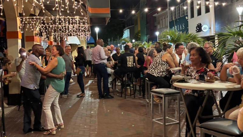 punda vibes curacao gezellig 800x450 1