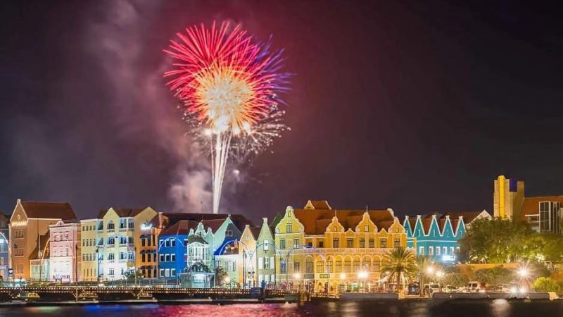 punda vibes curacao vuurwerk 800x450 1