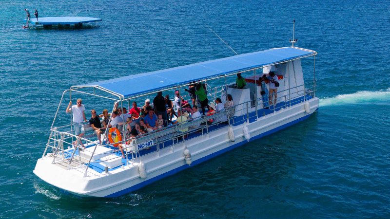 semi submarine curacao 800x450 1