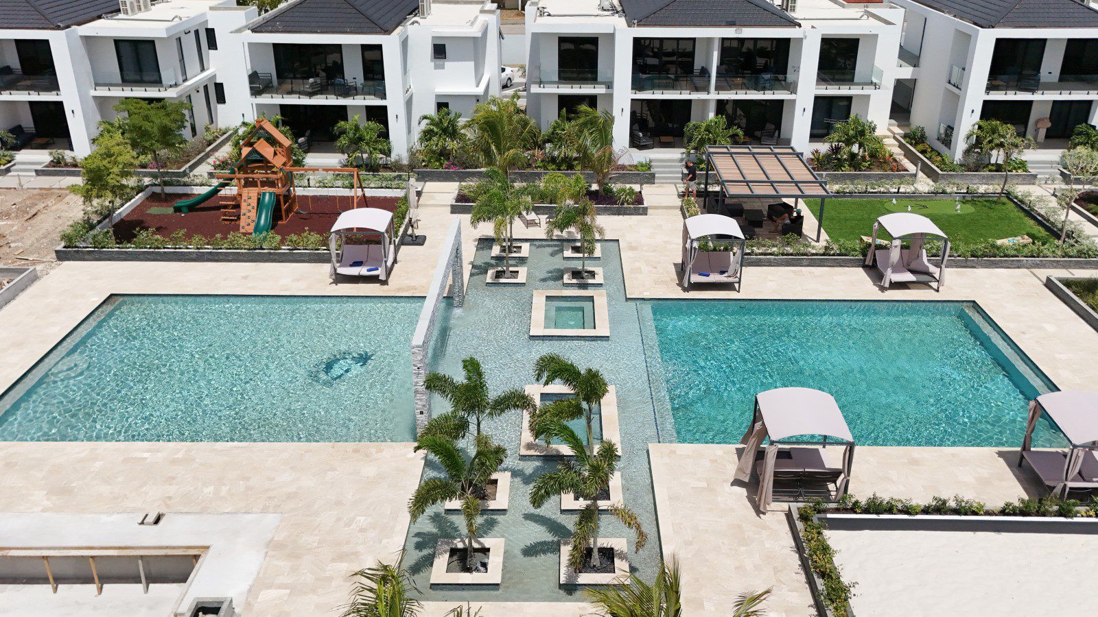 Sirena Resort Curacao new swimming pool 1600x900 1
