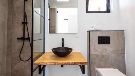 LXRY Villas Curaçao 11 LXRY Villa Curacao Jan Thiel badkamer